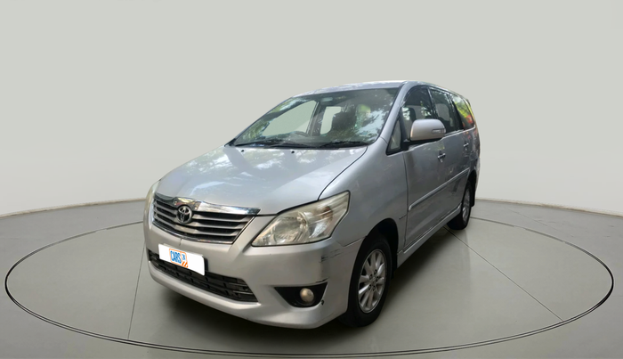 2013 Toyota Innova 2.5 VX 8 STR, Diesel, Manual, 3,28,829 km, exterior