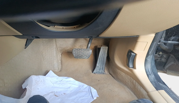 2011 BMW X1 sDrive20d, Diesel, Automatic, 8,11,101 km, interior