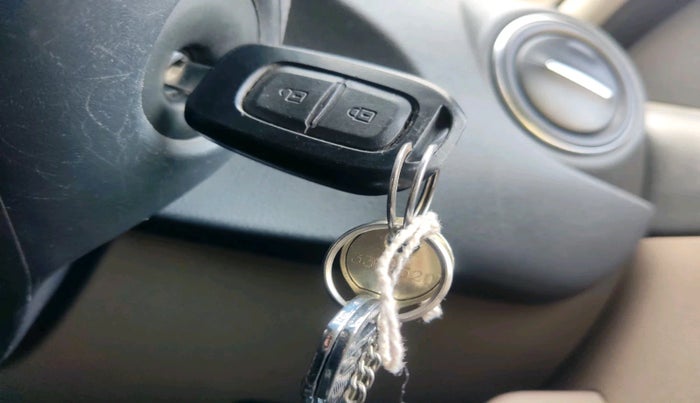 2016 Renault Duster 110 PS RXZ 4X2 AMT DIESEL, Diesel, Automatic, 82,950 km, interior