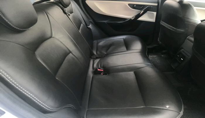 2024 Tata NEXON PURE 1.5 DIESEL, Diesel, Manual, 22,026 km, interior