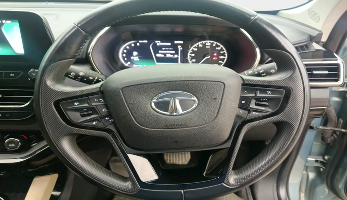 2022 Tata Safari XZA PLUS, Diesel, Automatic, 43,807 km, interior