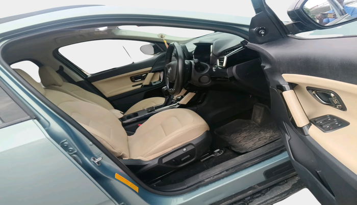 2022 Tata Safari XZA PLUS, Diesel, Automatic, 43,807 km, interior