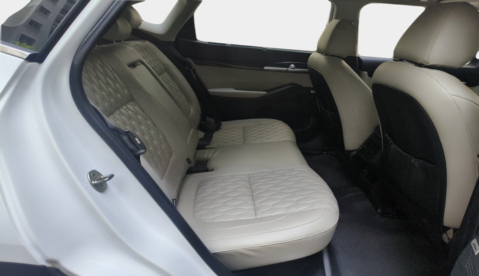 2019 KIA SELTOS HTX PLUS AT1.5 DIESEL, Diesel, Automatic, 1,80,085 km, interior