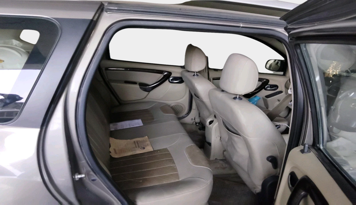 2016 Nissan Terrano XV D THP 110 PS, Diesel, Manual, 1,35,764 km, interior