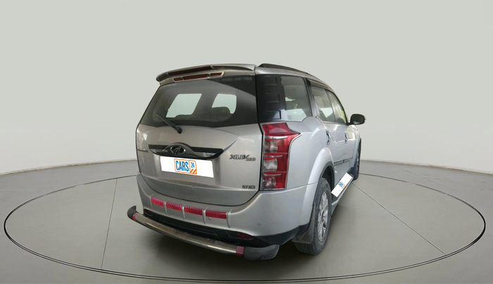 2016 Mahindra XUV500 W10, Diesel, Manual, 93,112 km, exterior