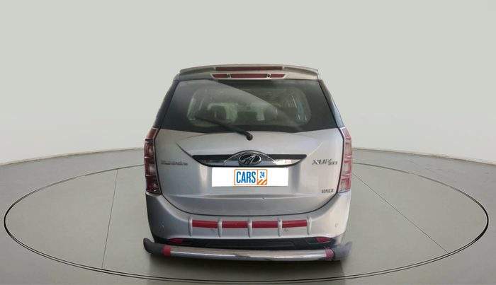 2016 Mahindra XUV500 W10, Diesel, Manual, 93,112 km, exterior