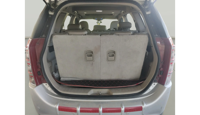 2016 Mahindra XUV500 W10, Diesel, Manual, 93,112 km, exterior