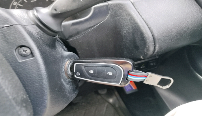 2017 Toyota Innova Crysta 2.4 GX 8 STR, Diesel, Manual, 1,35,959 km, interior