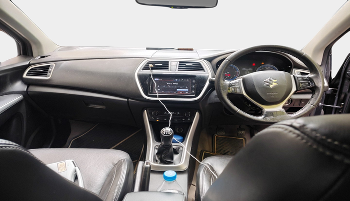 2016 Maruti S Cross ALPHA 1.3, Diesel, Manual, 96,569 km, interior