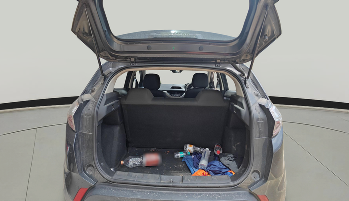 2018 Tata NEXON XM DIESEL, Diesel, Manual, 94,085 km, exterior