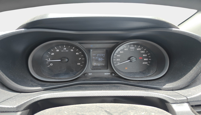 2018 Tata NEXON XM DIESEL, Diesel, Manual, 94,085 km, interior