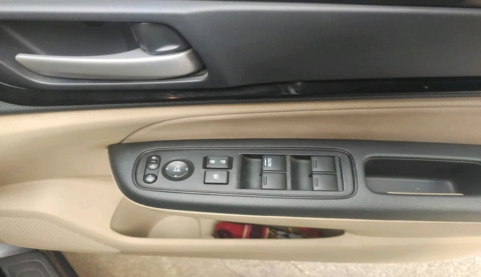 2020 Honda Amaze 1.2L I-VTEC VX, Petrol, Manual, 49,356 km, interior