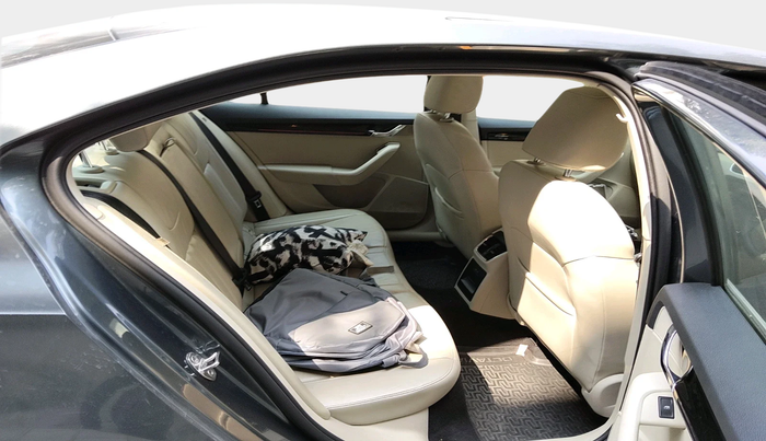 2019 Skoda Octavia L&K 1.8 TSI AT, Petrol, Automatic, 97,224 km, interior