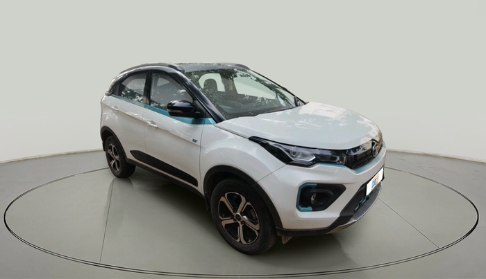 2022 Tata NEXON EV MAX XZ PLUS LUX, Electric, Automatic, 17,122 km, exterior