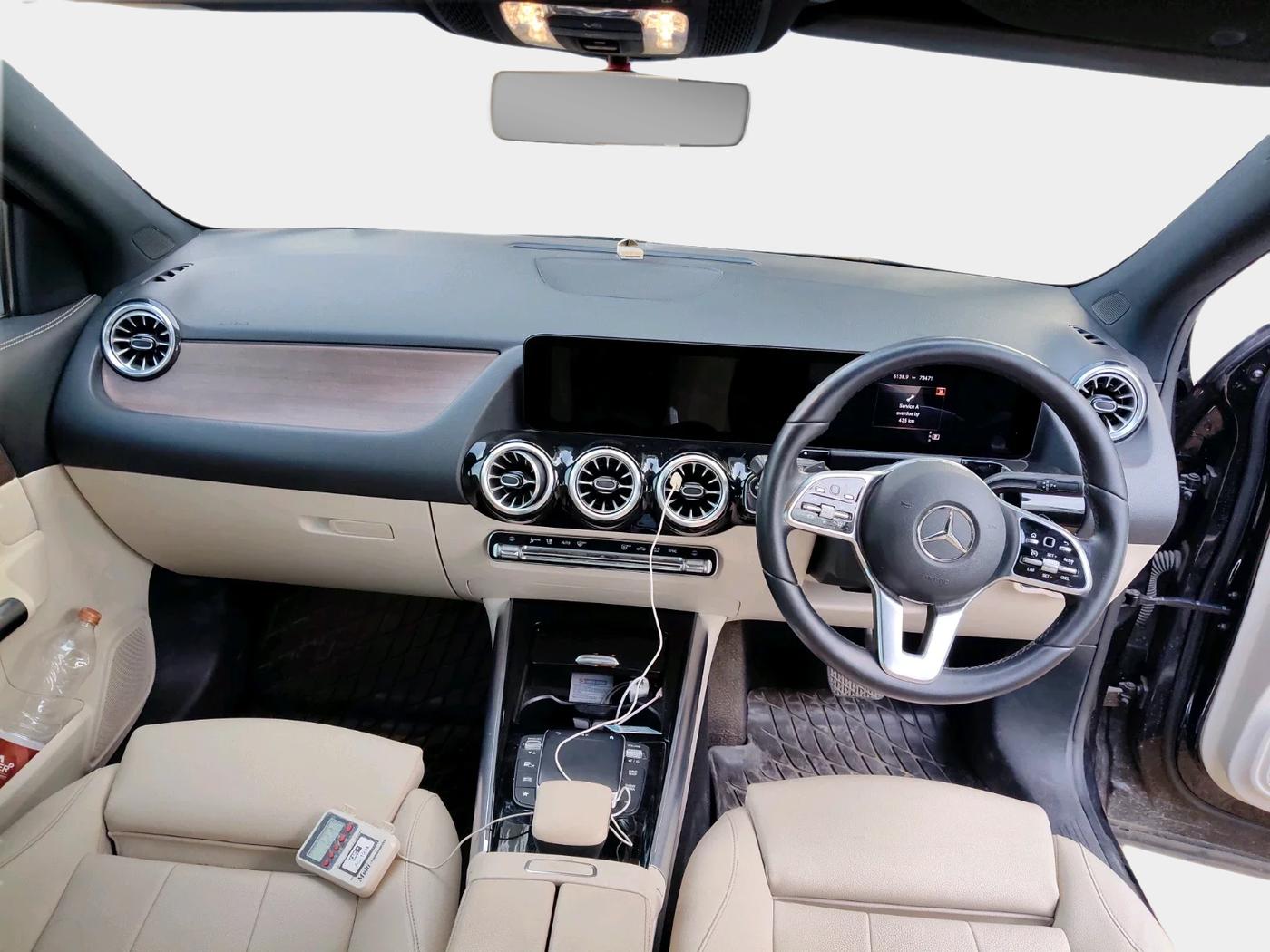 2022 Mercedes Benz GLA Class 220d, Diesel, Automatic, 73,471 km, interior