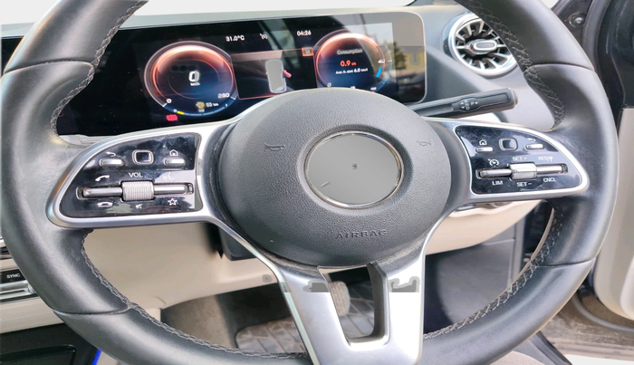 2022 Mercedes Benz GLA Class 220d, Diesel, Automatic, 73,471 km, interior