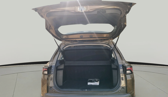 2023 Maruti BREZZA VXI SMART HYBRID, Petrol, Manual, 1,07,938 km, exterior