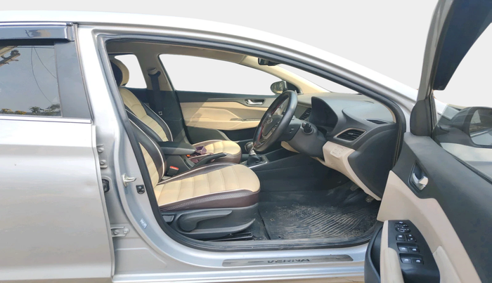 2019 Hyundai Verna 1.6 CRDI SX, Diesel, Manual, 97,001 km, interior