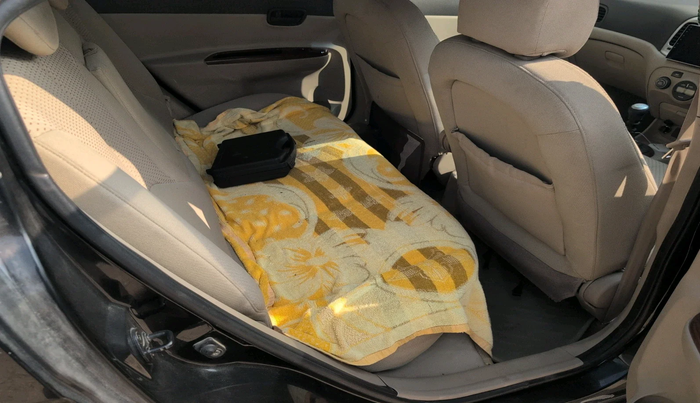 2010 Hyundai Verna TRANSFORM 1.5 SX CRDI, Diesel, Manual, 1,40,801 km, interior