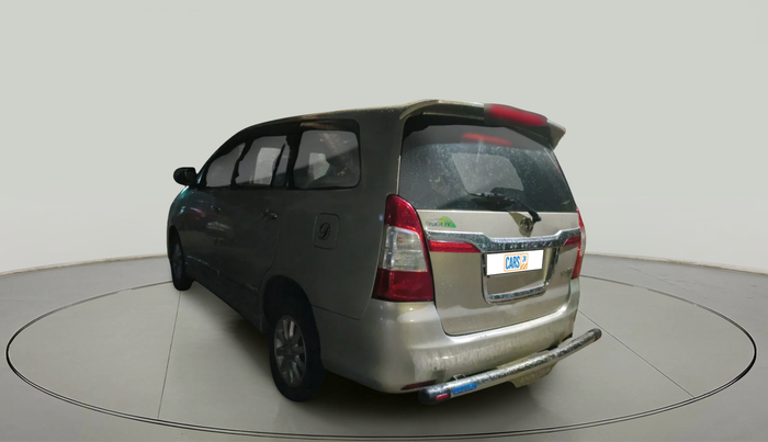 2014 Toyota Innova 2.5 VX 7 STR, Diesel, Manual, 1,48,408 km, exterior