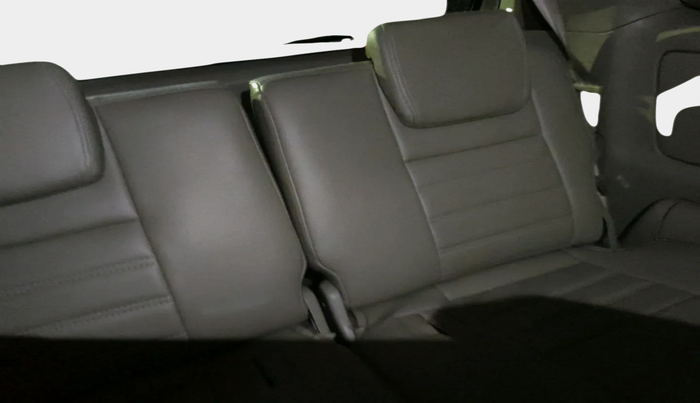 2014 Toyota Innova 2.5 VX 7 STR, Diesel, Manual, 1,48,408 km, interior
