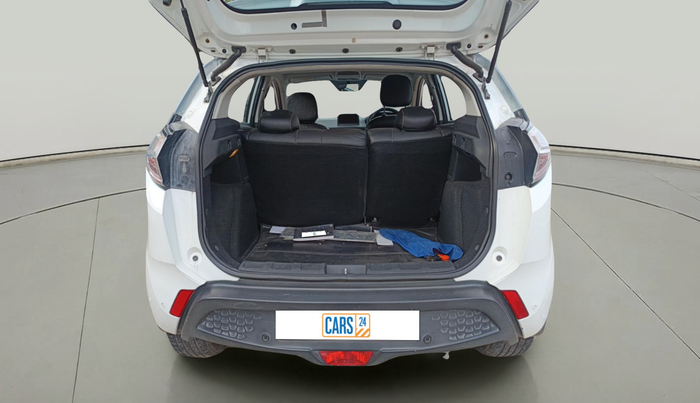 2018 Tata NEXON XZA PLUS DIESEL, Diesel, Automatic, 1,39,427 km, exterior