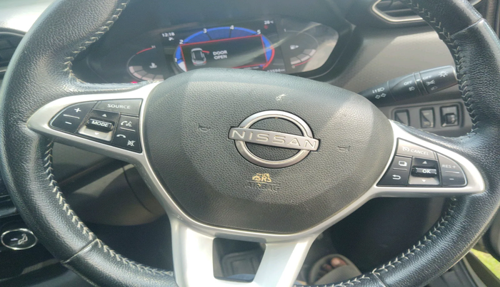 2021 Nissan MAGNITE XV PREMIUM TURBO CVT, Petrol, Automatic, 63,594 km, interior