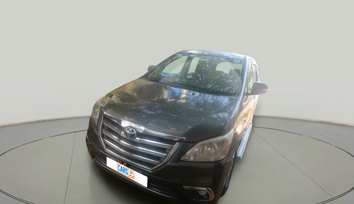 2012 Toyota Innova VX 2.5 7 STR, Diesel, Manual, 2,47,504 km, exterior