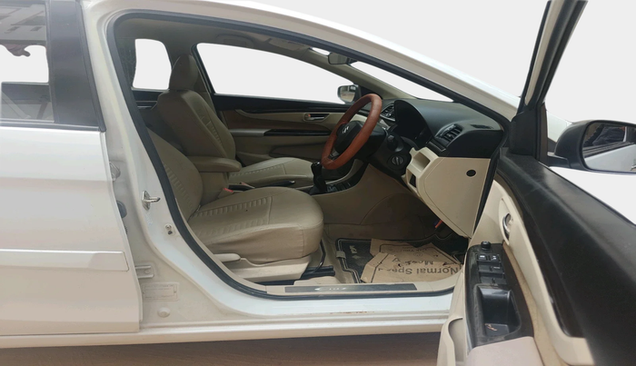 2014 Maruti Ciaz VXI, Petrol, Manual, 50,035 km, interior