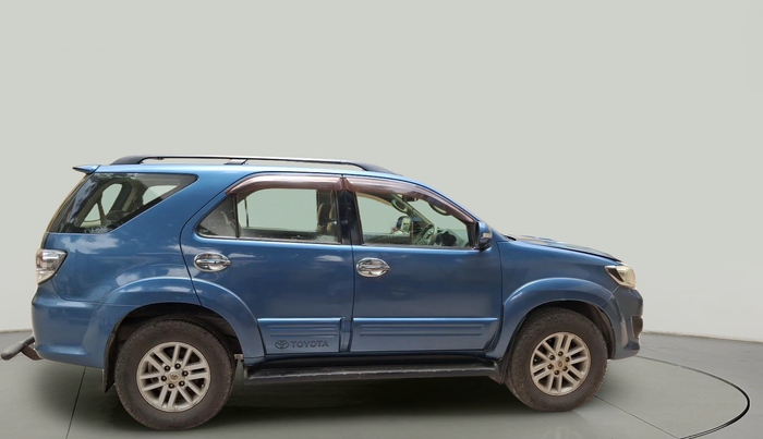 2013 Toyota Fortuner 3.0 4X4 MT, Diesel, Manual, 4,28,979 km, exterior