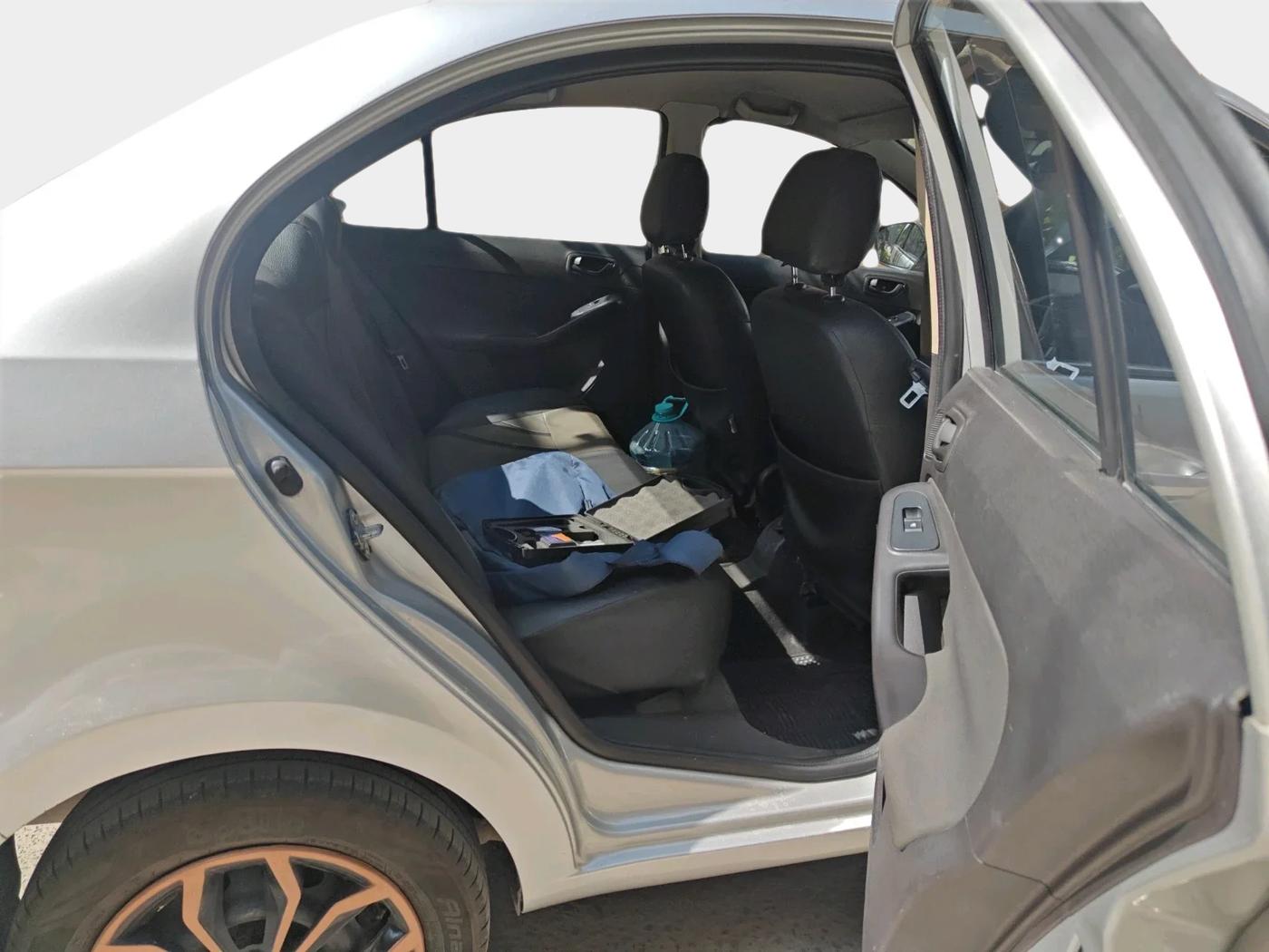 2016 Tata Zest XM PETROL, Petrol, Manual, 1,09,000 km, interior