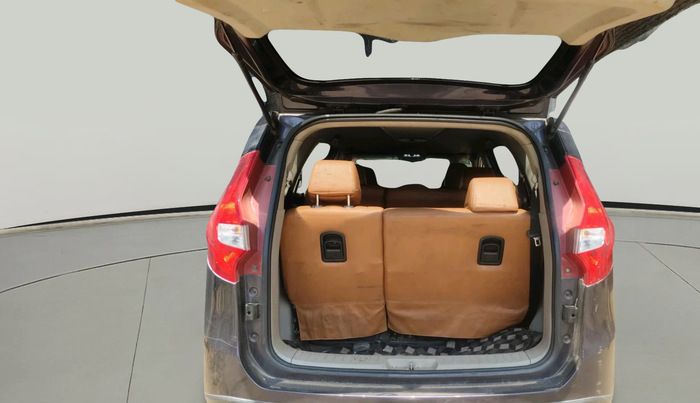 2018 Mahindra MARAZZO M2 8 STR, Diesel, Manual, 1,81,632 km, exterior