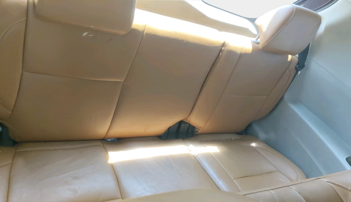 2018 Mahindra MARAZZO M2 8 STR, Diesel, Manual, 1,81,632 km, interior