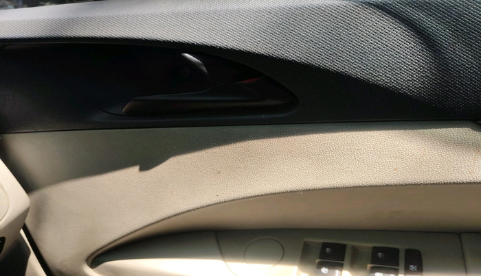 2018 Mahindra MARAZZO M2 8 STR, Diesel, Manual, 1,81,632 km, interior