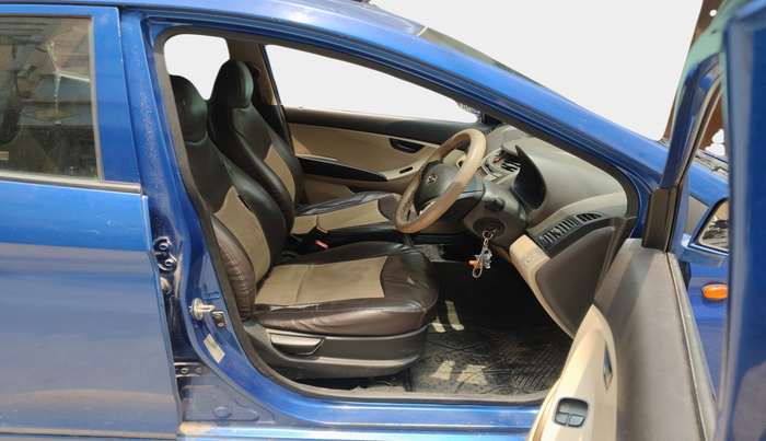 2013 Hyundai Eon ERA + LPG, Petrol, Manual, 1,13,882 km, interior