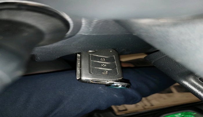 2021 Mahindra Thar LX  P 4WD AT CONVERTIBLE, Petrol, Automatic, 47,442 km, interior