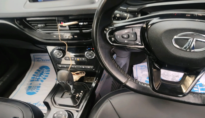 2022 Tata NEXON XZA PLUS DIESEL DARK EDITION, Diesel, Automatic, 25,000 km, interior