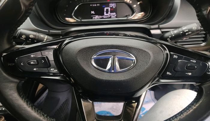 2022 Tata NEXON XZA PLUS DIESEL DARK EDITION, Diesel, Automatic, 25,000 km, interior