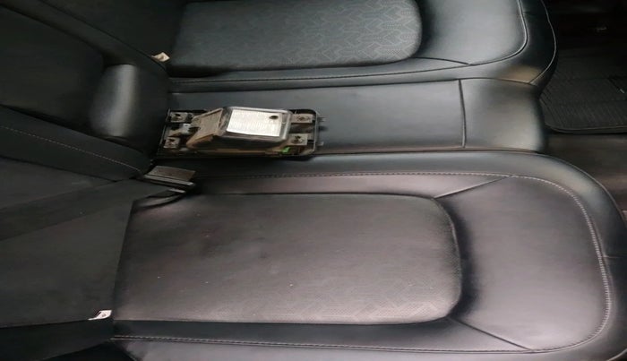 2022 Tata NEXON XZA PLUS DIESEL DARK EDITION, Diesel, Automatic, 25,000 km, interior