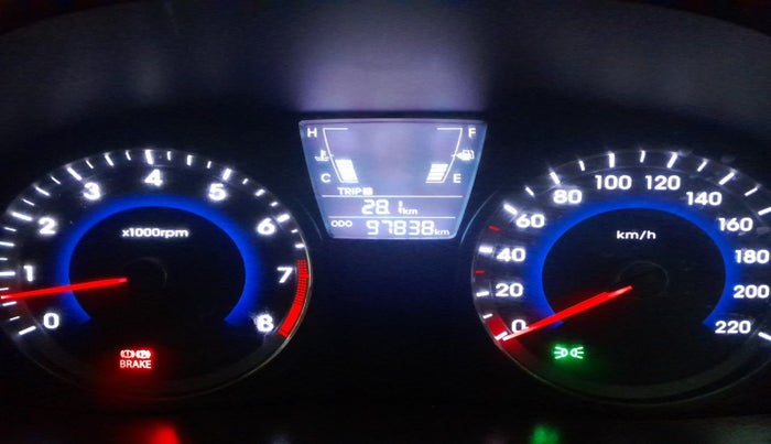 2012 Hyundai Verna FLUIDIC 1.6 VTVT EX, Petrol, Manual, 97,838 km, interior
