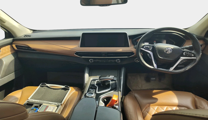 2020 MG GLOSTER SHARP 7 STR 2.0 TWIN TURBO 4WD, Diesel, Automatic, 1,31,000 km, interior