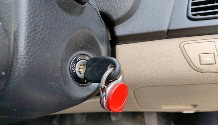 2016 Hyundai Eon ERA + LPG, Petrol, Manual, 97,082 km, interior