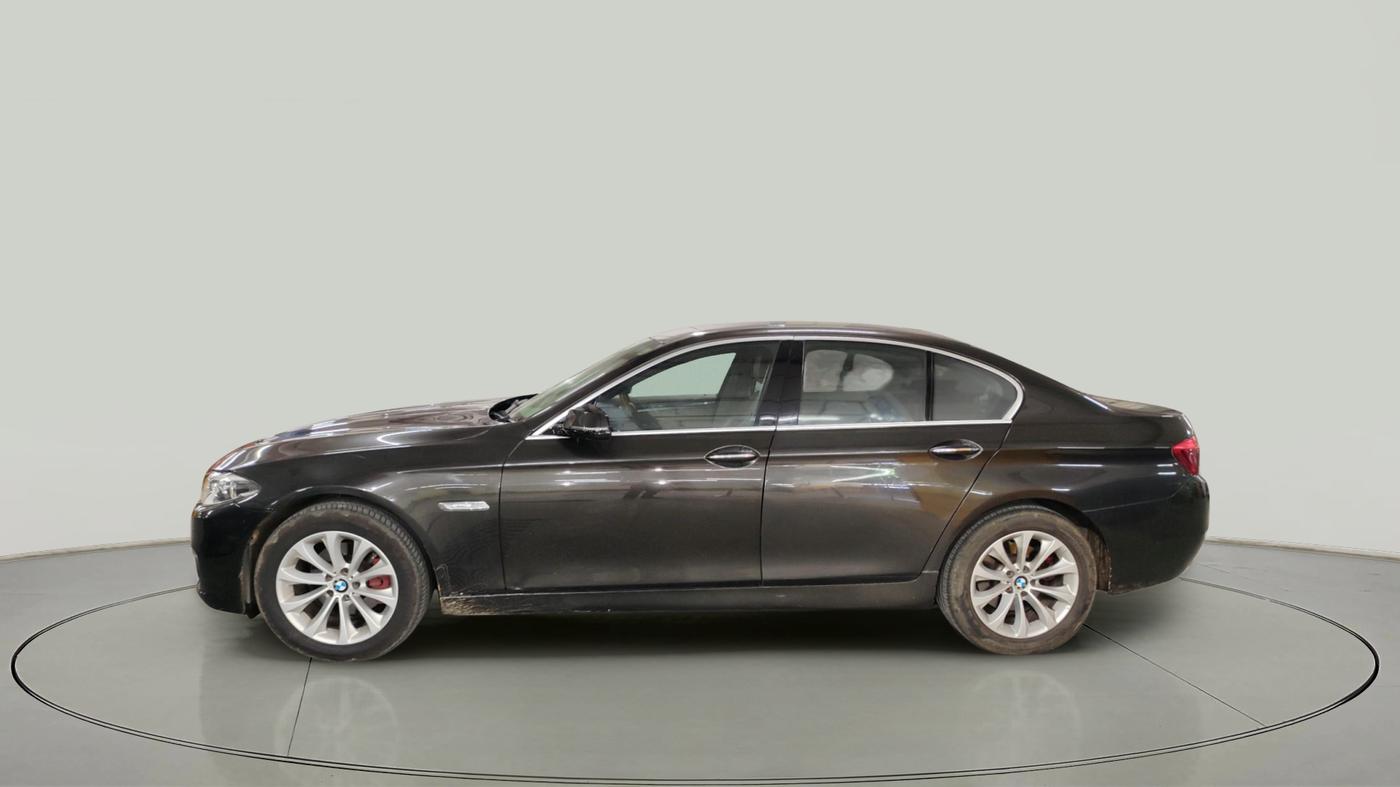 2013 BMW 5 Series 520D 2.0, Diesel, Automatic, 1,05,320 km, exterior
