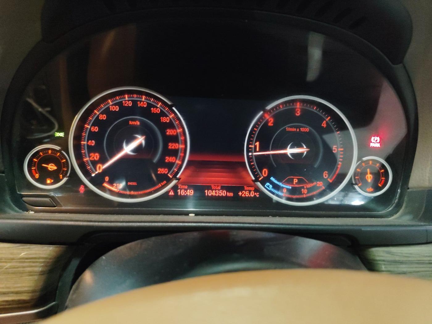 2013 BMW 5 Series 520D 2.0, Diesel, Automatic, 1,05,320 km, interior