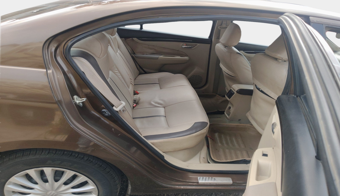 2016 Maruti Ciaz VDI+ SHVS, Diesel, Manual, 1,65,274 km, interior