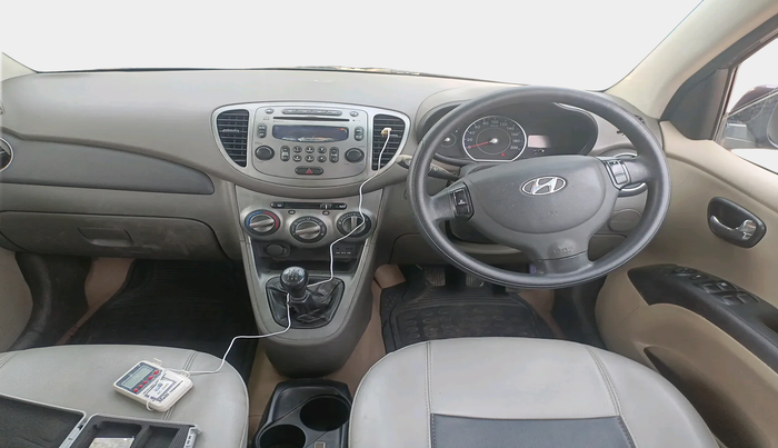 2011 Hyundai i10 SPORTZ 1.2, Petrol, Manual, 68,759 km, interior