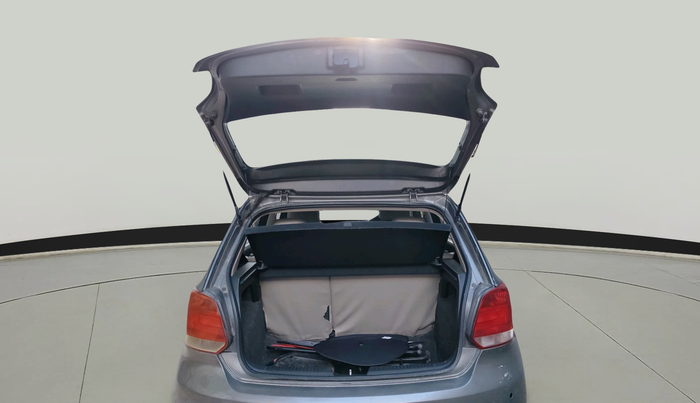 2010 Volkswagen Polo HIGHLINE1.2L, Petrol, Manual, 1,14,263 km, exterior