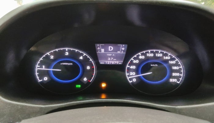 2013 Hyundai Verna FLUIDIC 1.6 CRDI SX AT, Diesel, Automatic, 1,27,879 km, interior