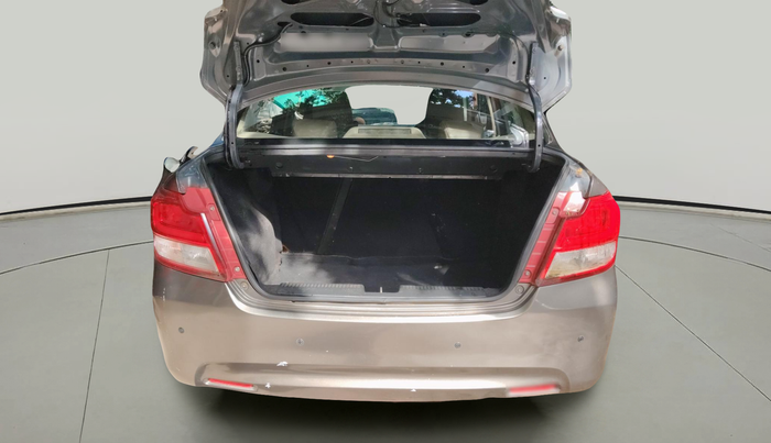 2017 Maruti Dzire VDI, Diesel, Manual, 1,76,794 km, exterior