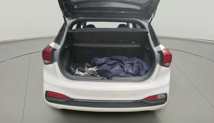 2020 Hyundai Elite i20 SPORTZ PLUS 1.2 DUAL TONE, Petrol, Manual, 59,930 km, exterior